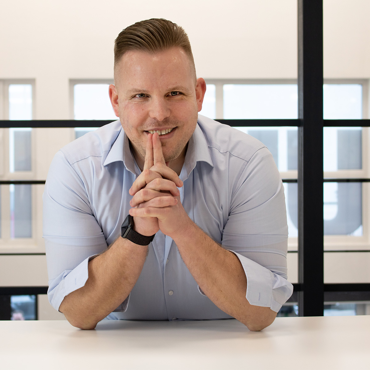 neuland-team-marcel-hoenerbach-1011.jpg neuland-team-marcel-hoenerbach-1011.jpg